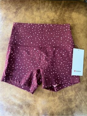 NWT 4 Align 4” No Line High-Rise Short 4” Heart Dot Burgundy Bay Lululemon